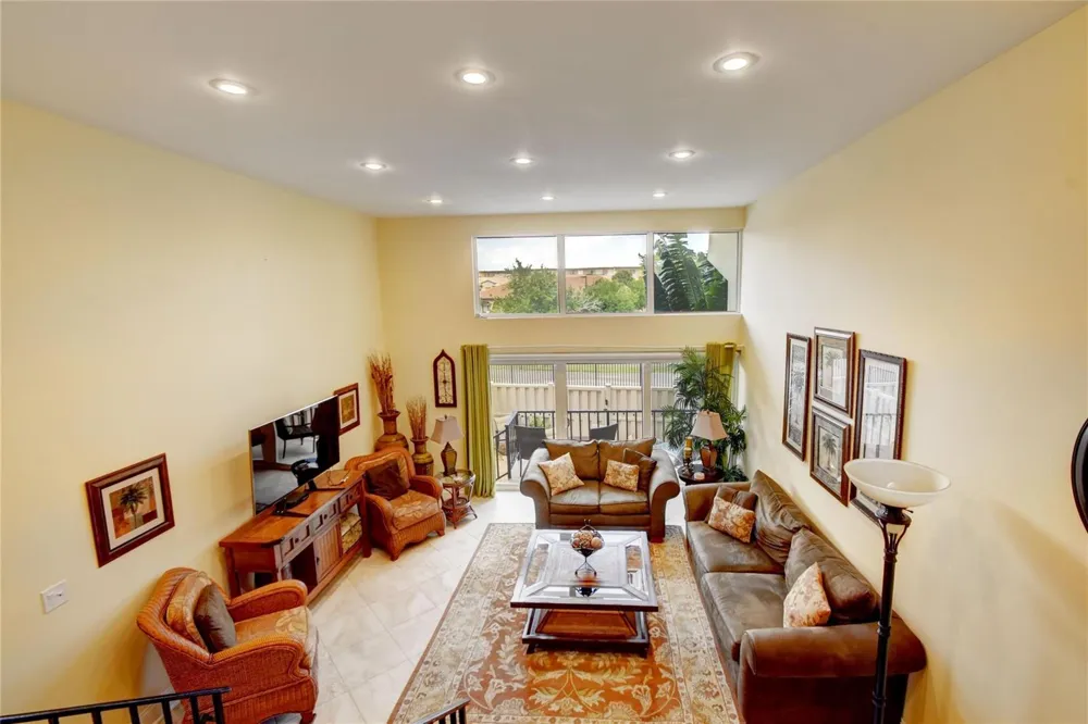 5555 Ocean Boulevard #37 Lauderdale By The Sea, FL 33308