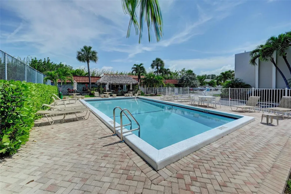 5555 Ocean Boulevard #37 Lauderdale By The Sea, FL 33308