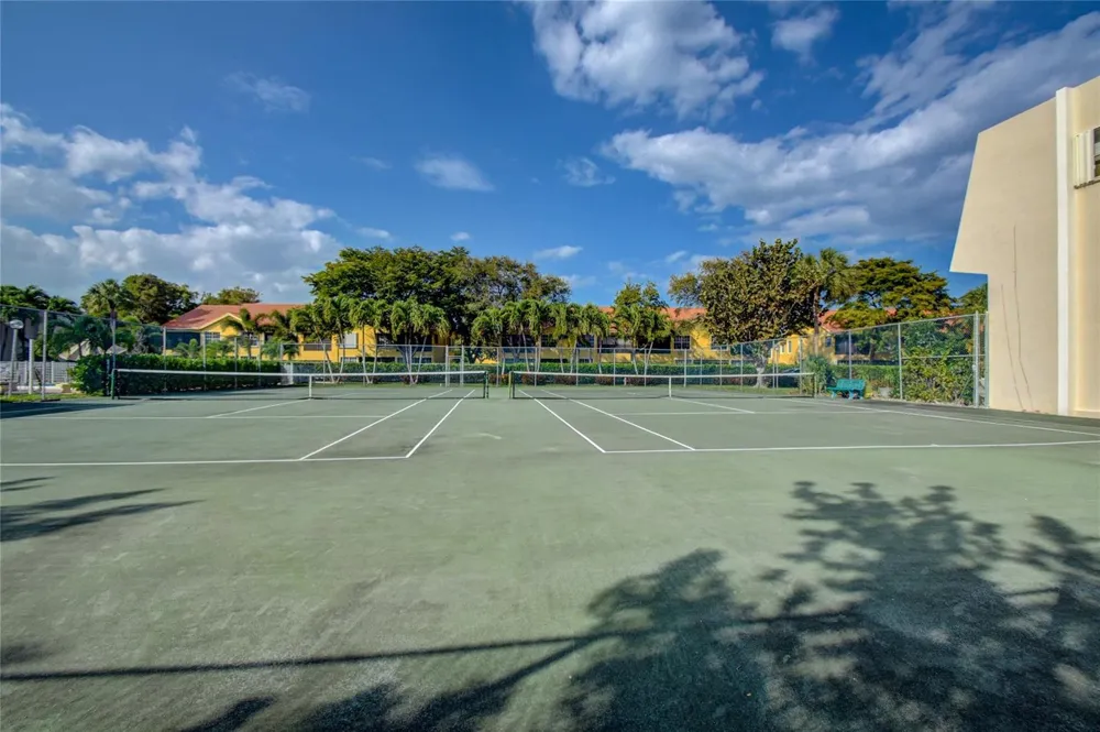 5555 Ocean Boulevard #37 Lauderdale By The Sea, FL 33308