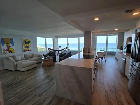 5550 Ocean Drive