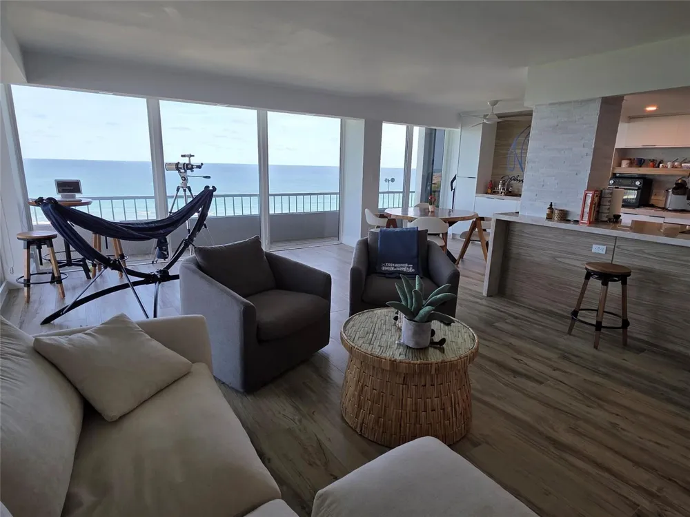 5550 Ocean Drive Riviera Beach, FL 33404