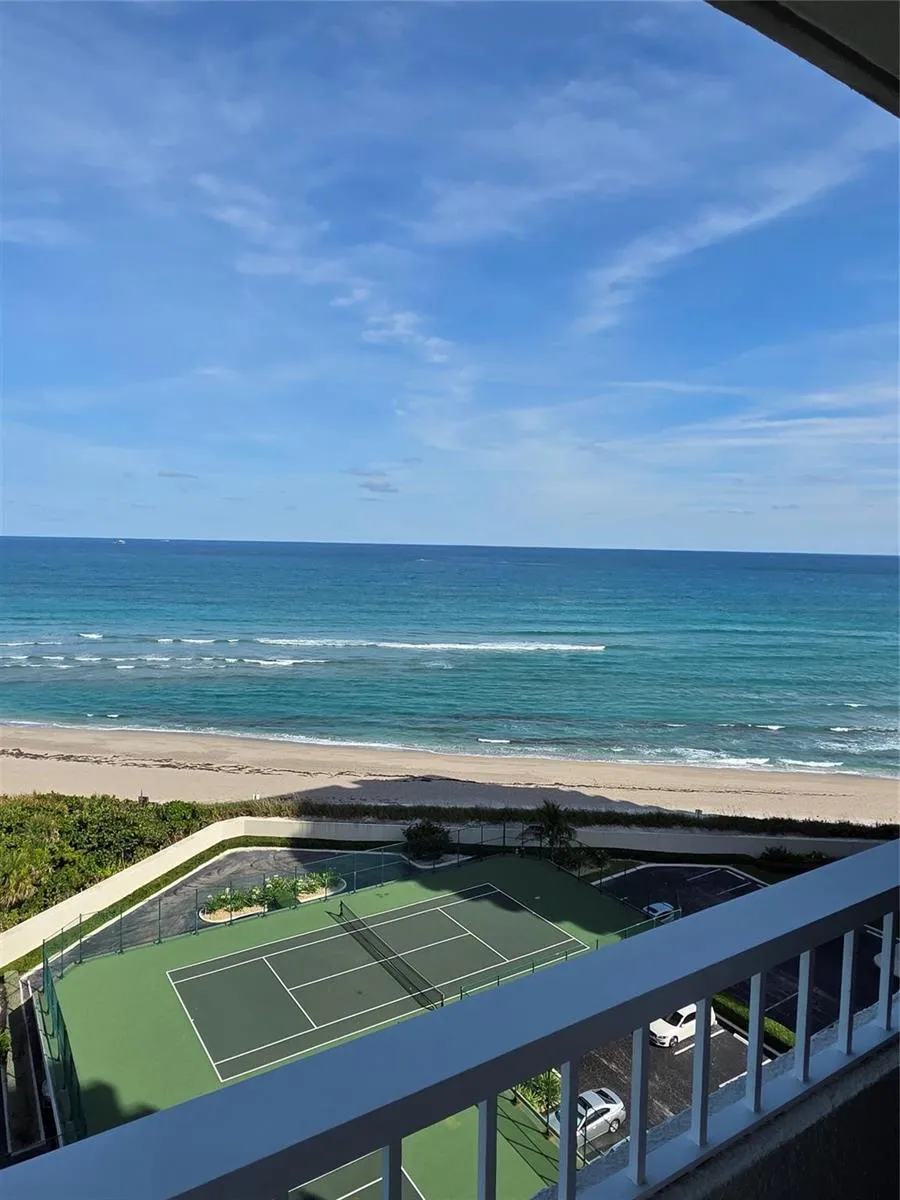 5550 Ocean Drive Riviera Beach, FL 33404
