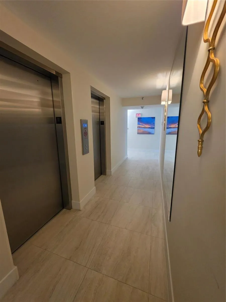 5550 Ocean Drive Riviera Beach, FL 33404