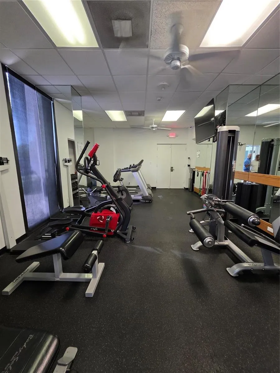 5550 Ocean Drive Riviera Beach, FL 33404