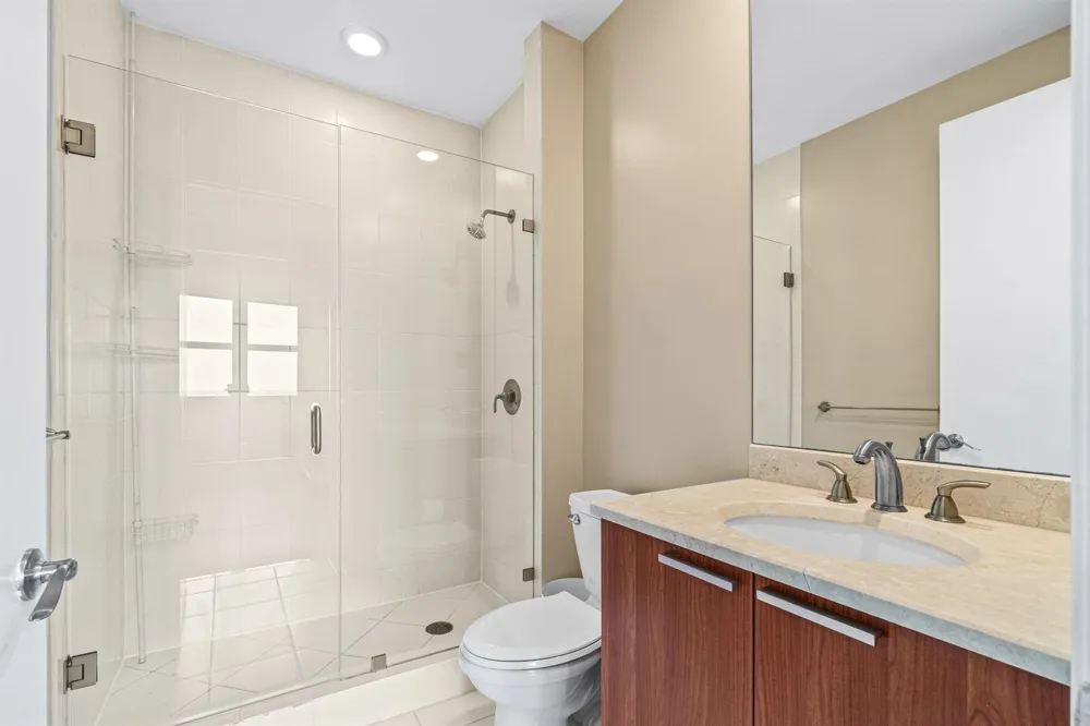 2650 Lake Shore Drive #2403 Riviera Beach, FL 33404