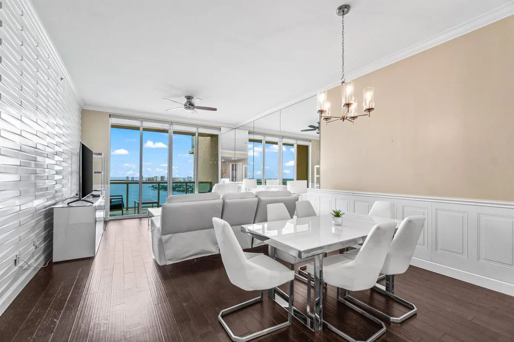 2650 Lake Shore Drive #2403 Riviera Beach, FL 33404