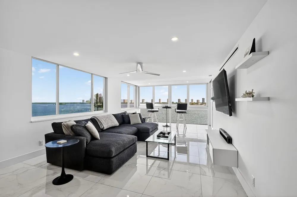 301 Lake Shore Drive #801 Lake Park, FL 33403