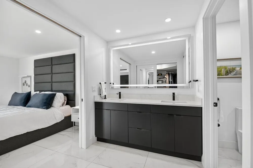 301 Lake Shore Drive #801 Lake Park, FL 33403
