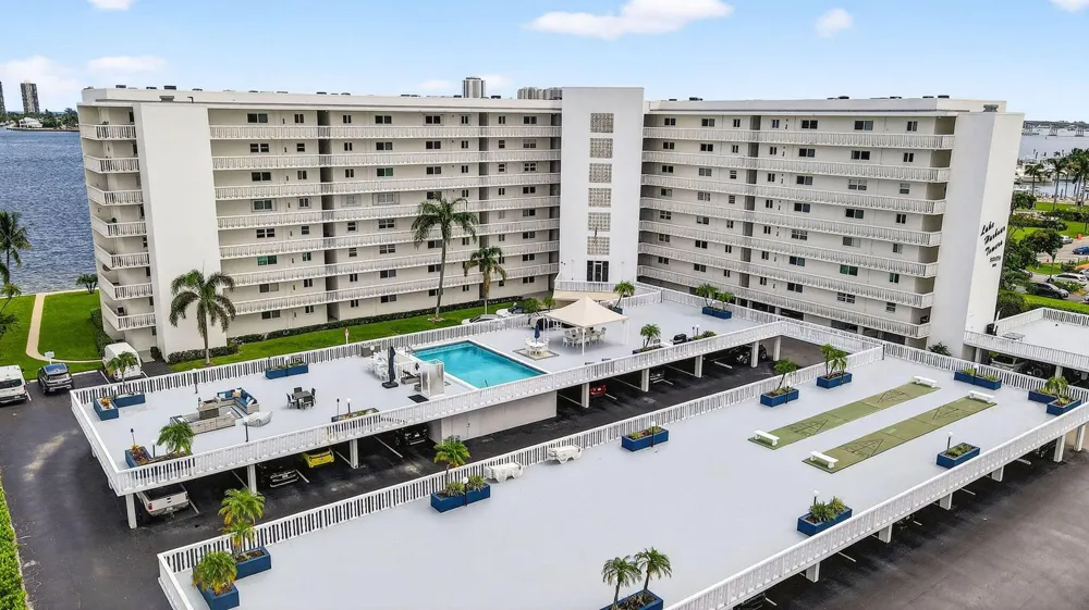 301 Lake Shore Drive #801 Lake Park, FL 33403