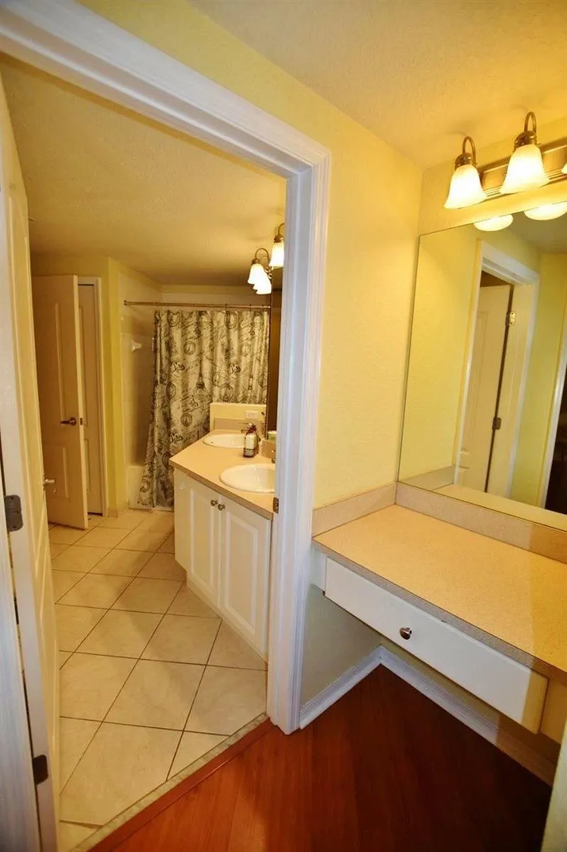 11016 Legacy Drive #103 Palm Beach Gardens, FL 33410