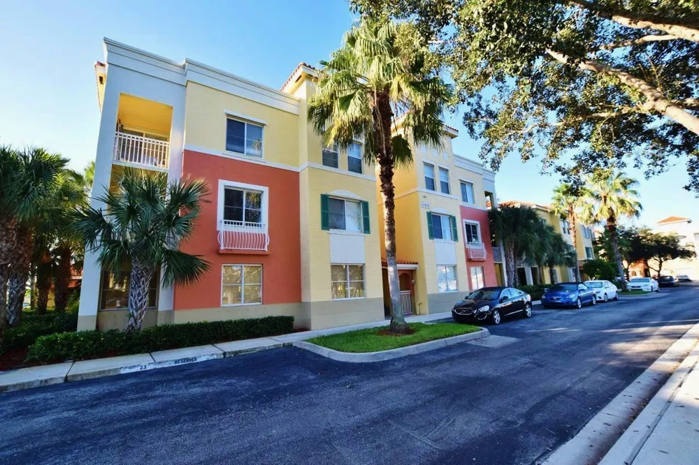 11016 Legacy Drive #103 Palm Beach Gardens, FL 33410