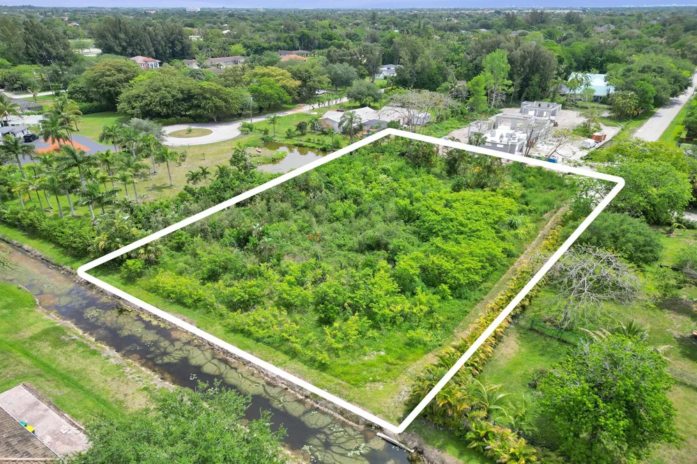 12099 NW 19th Street Plantation, FL 33323