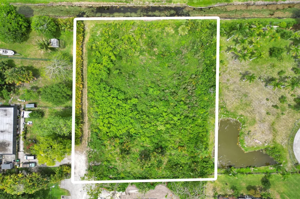12099 NW 19th Street Plantation, FL 33323