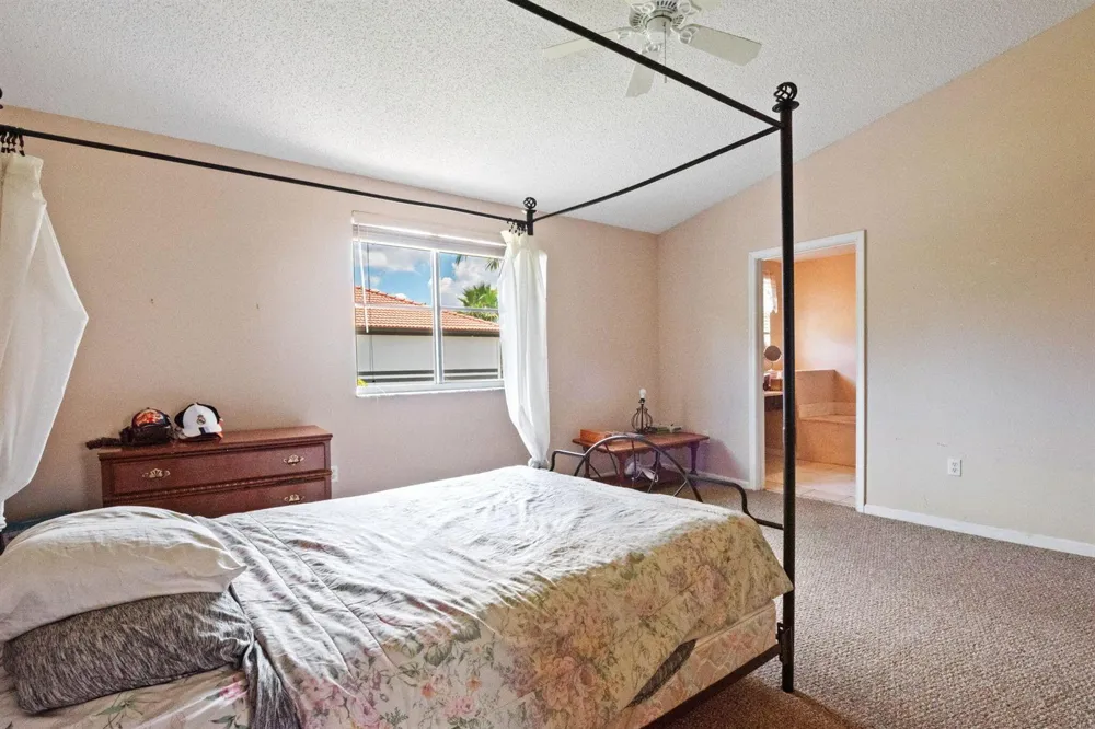 2481 NW 98th Lane Sunrise, FL 33322