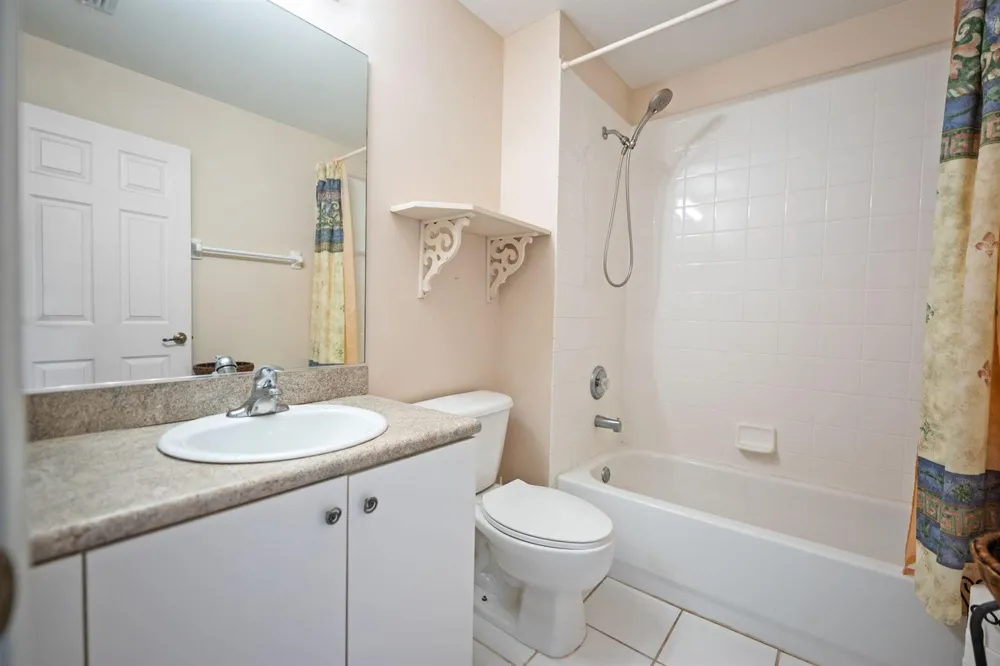 2481 NW 98th Lane Sunrise, FL 33322
