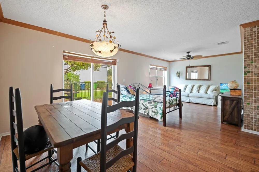 2481 NW 98th Lane Sunrise, FL 33322