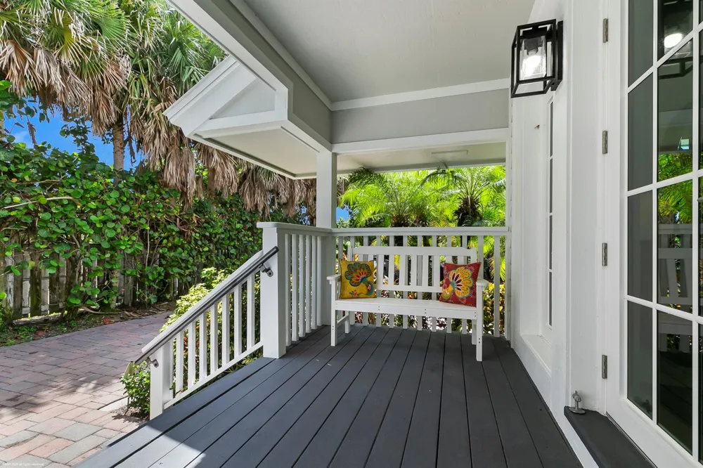 162 Beach Road Jupiter Island, FL 33455