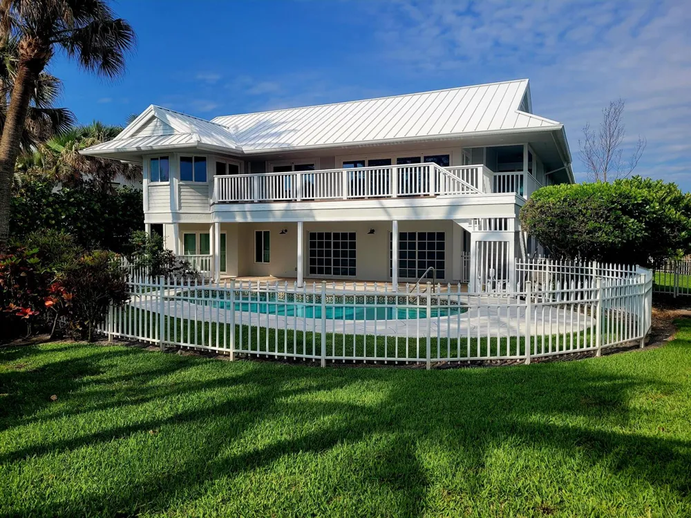 162 Beach Road Jupiter Island, FL 33455