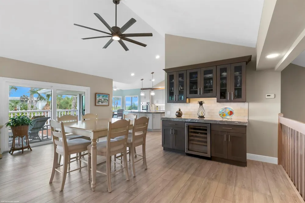 162 Beach Road Jupiter Island, FL 33455