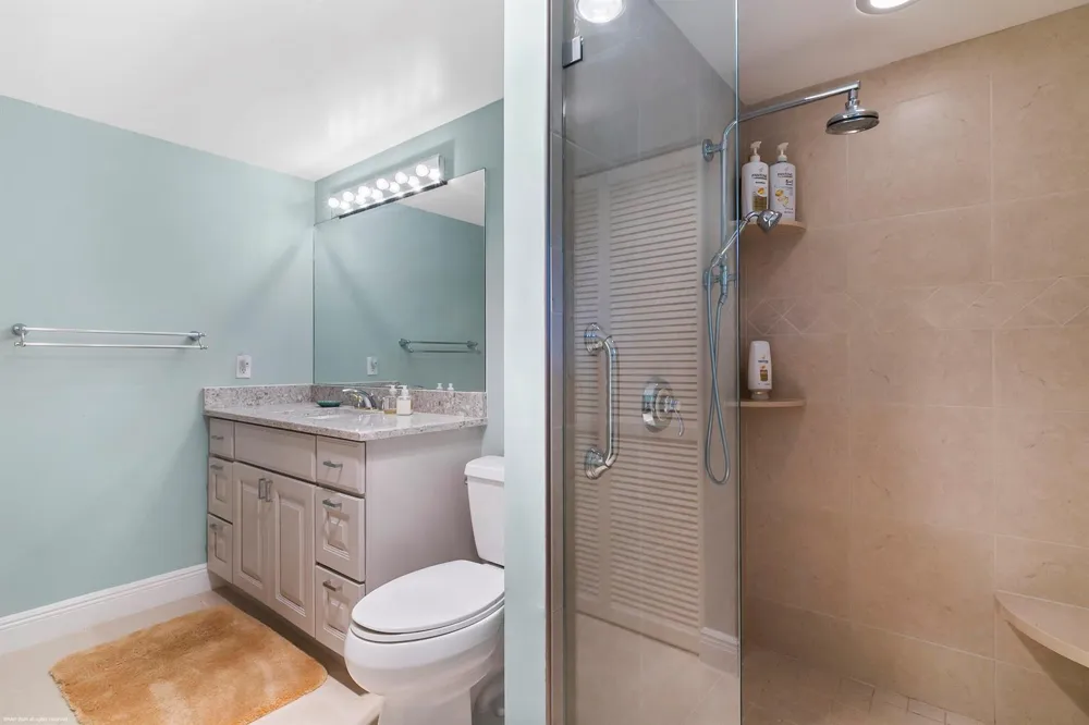 162 Beach Road Jupiter Island, FL 33455