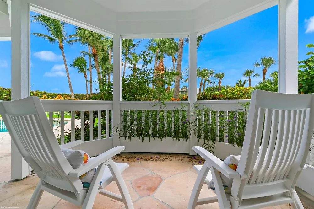 162 Beach Road Jupiter Island, FL 33455