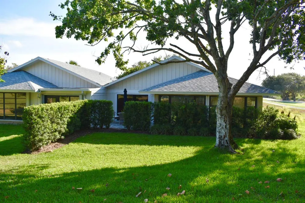 12638 SE Cascades Court Hobe Sound, FL 33455