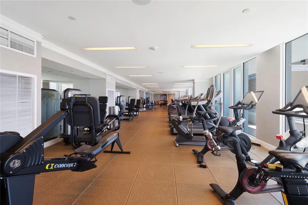 1 Fort Lauderdale Beach Boulevard #1709 Fort Lauderdale, FL 33304