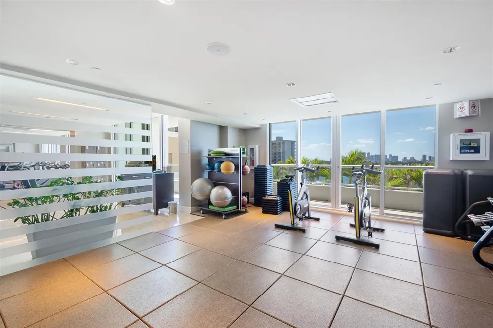 1 Fort Lauderdale Beach Boulevard #1709 Fort Lauderdale, FL 33304