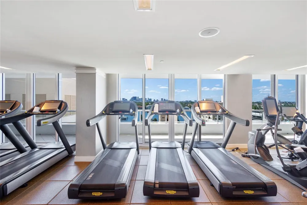 1 Fort Lauderdale Beach Boulevard #1709 Fort Lauderdale, FL 33304