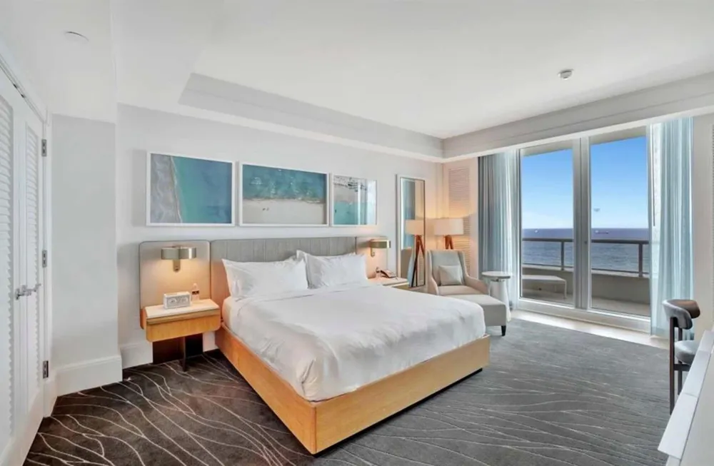 1 Fort Lauderdale Beach Boulevard #1709 Fort Lauderdale, FL 33304