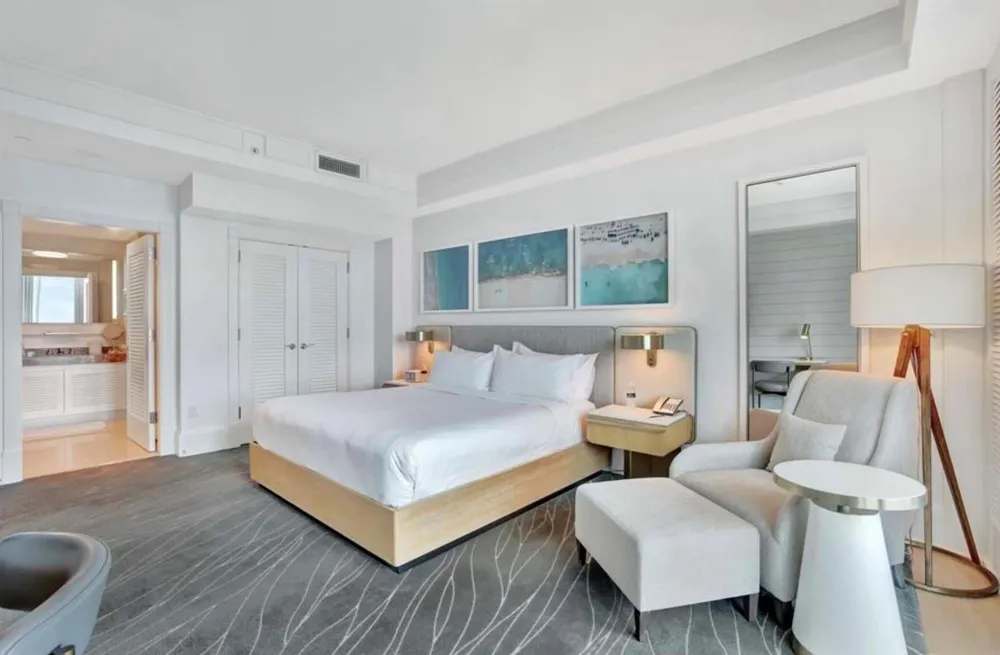 1 Fort Lauderdale Beach Boulevard #1709 Fort Lauderdale, FL 33304