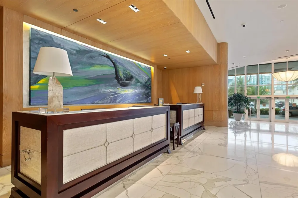 1 Fort Lauderdale Beach Boulevard #1709 Fort Lauderdale, FL 33304