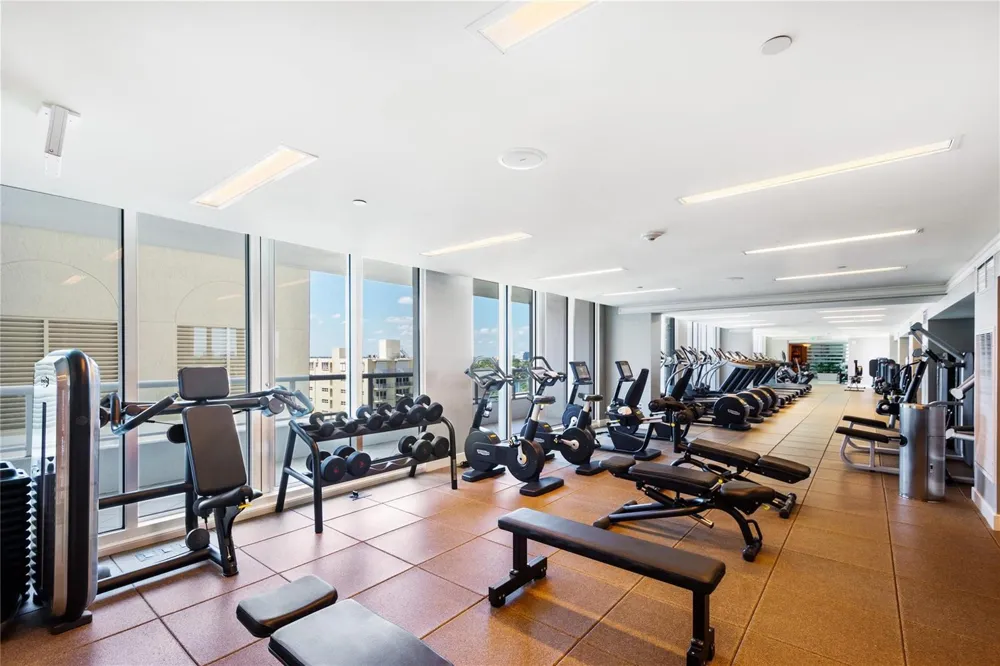 1 Fort Lauderdale Beach Boulevard #1709 Fort Lauderdale, FL 33304