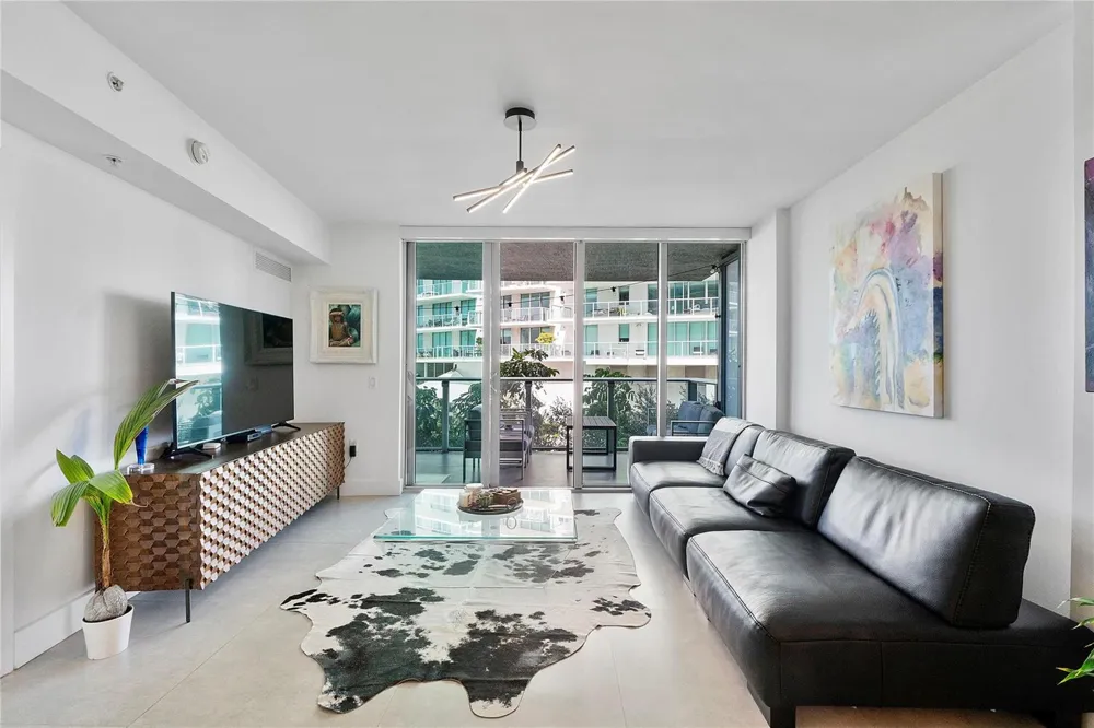 6620 Indian Creek Drive #315 Miami Beach, FL 33141