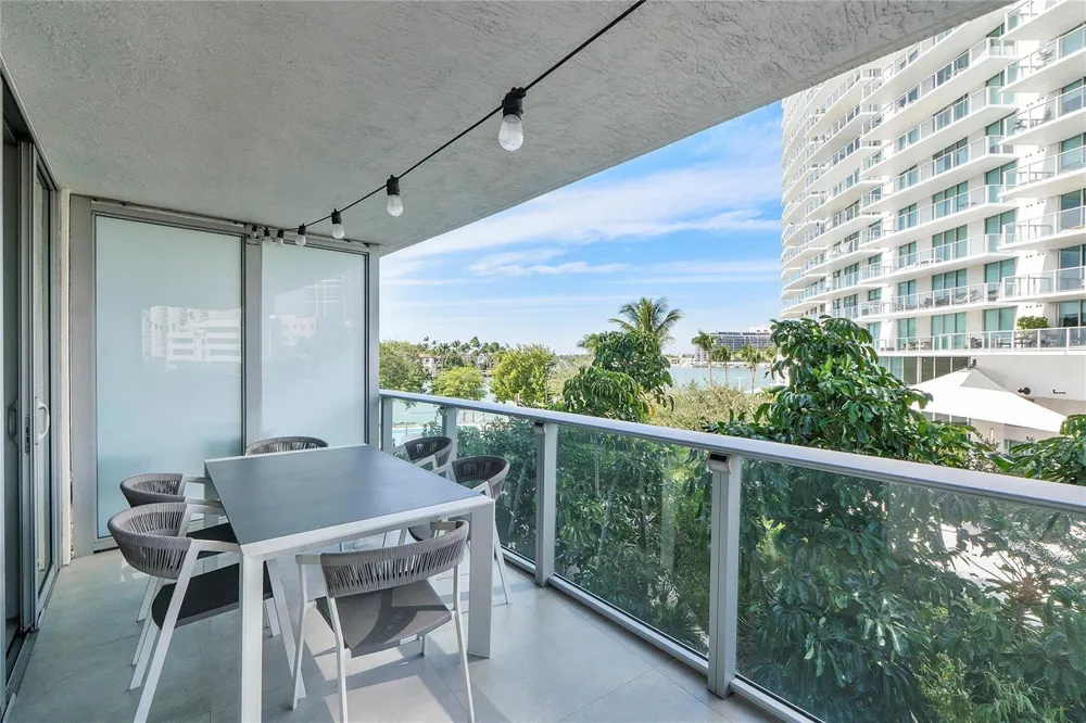 6620 Indian Creek Drive #315 Miami Beach, FL 33141