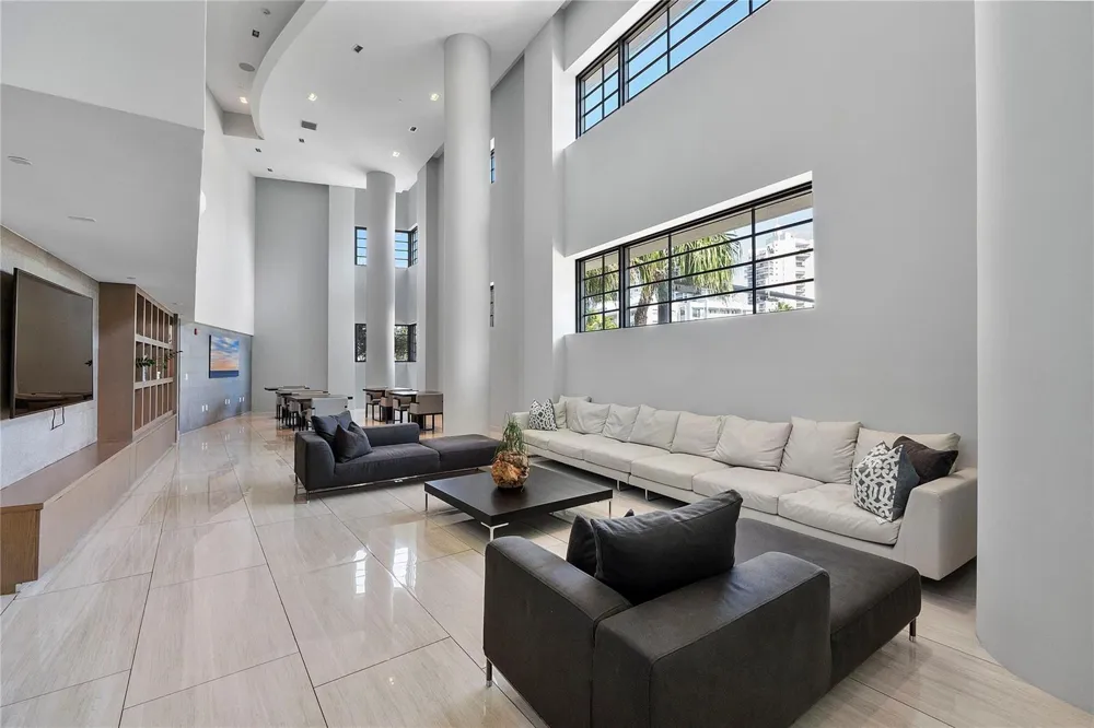 6620 Indian Creek Drive #315 Miami Beach, FL 33141