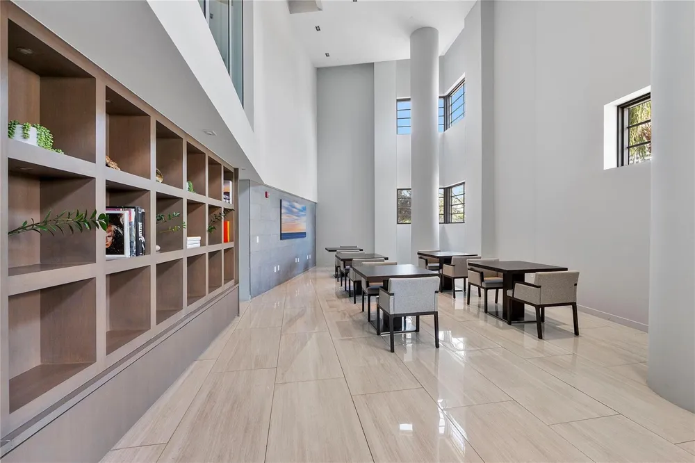 6620 Indian Creek Drive #315 Miami Beach, FL 33141
