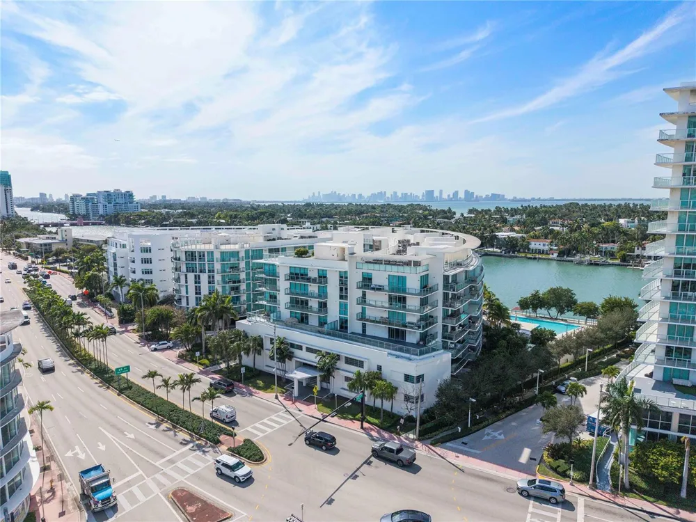 6620 Indian Creek Drive #315 Miami Beach, FL 33141