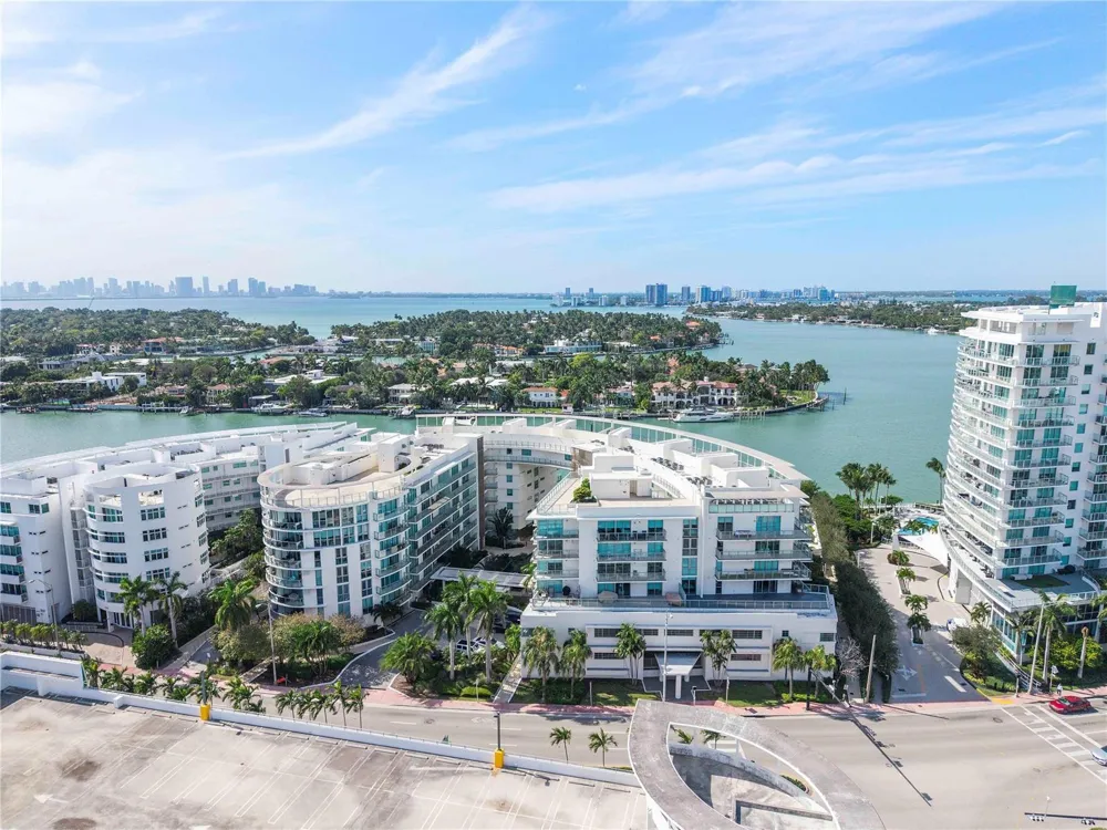 6620 Indian Creek Drive #315 Miami Beach, FL 33141