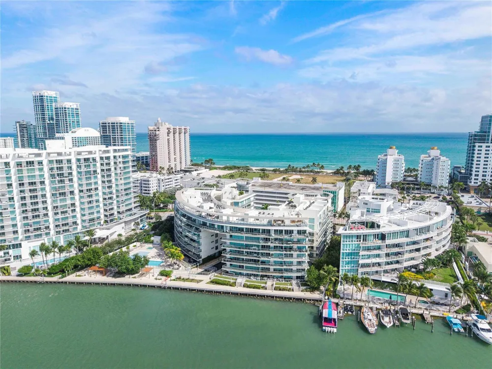 6620 Indian Creek Drive #315 Miami Beach, FL 33141