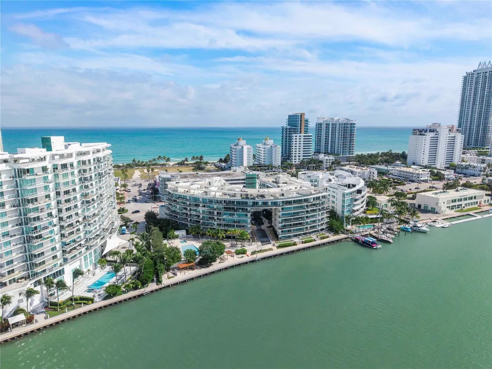 6620 Indian Creek Drive #315 Miami Beach, FL 33141