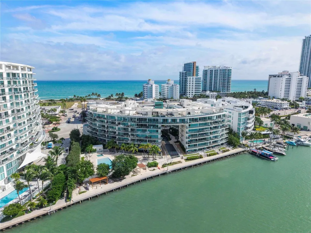6620 Indian Creek Drive #315 Miami Beach, FL 33141
