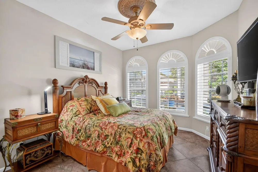 9842 Via Elegante Wellington, FL 33411
