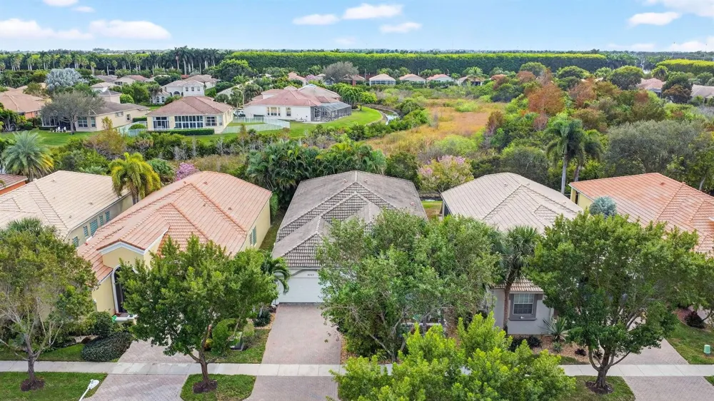9842 Via Elegante Wellington, FL 33411