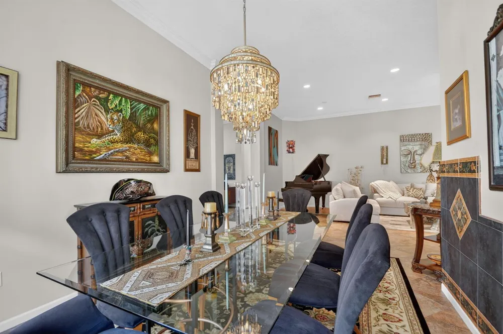 9842 Via Elegante Wellington, FL 33411
