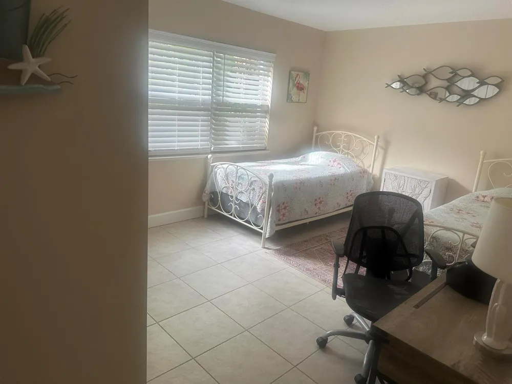 715 20th Street #104 Vero Beach, FL 32960