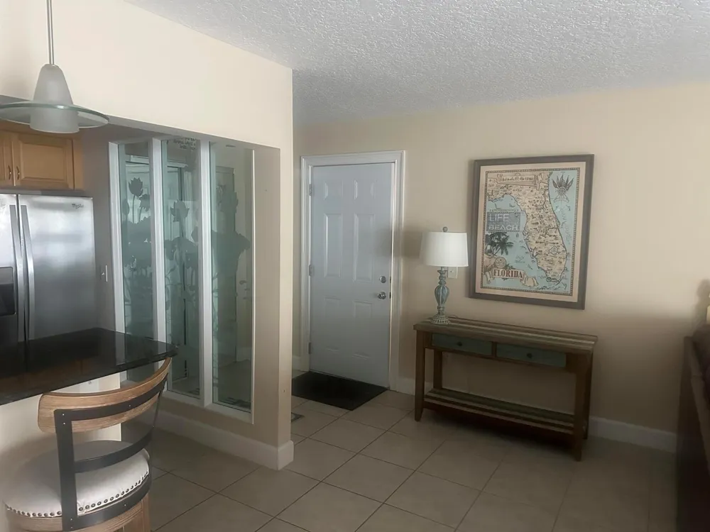715 20th Street #104 Vero Beach, FL 32960