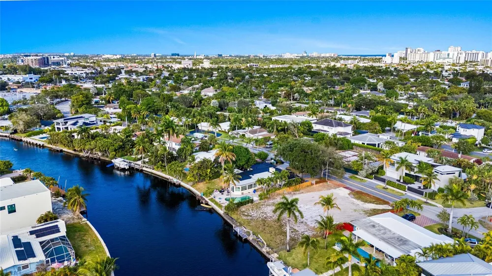 2501 Middle River Drive Fort Lauderdale, FL 33305