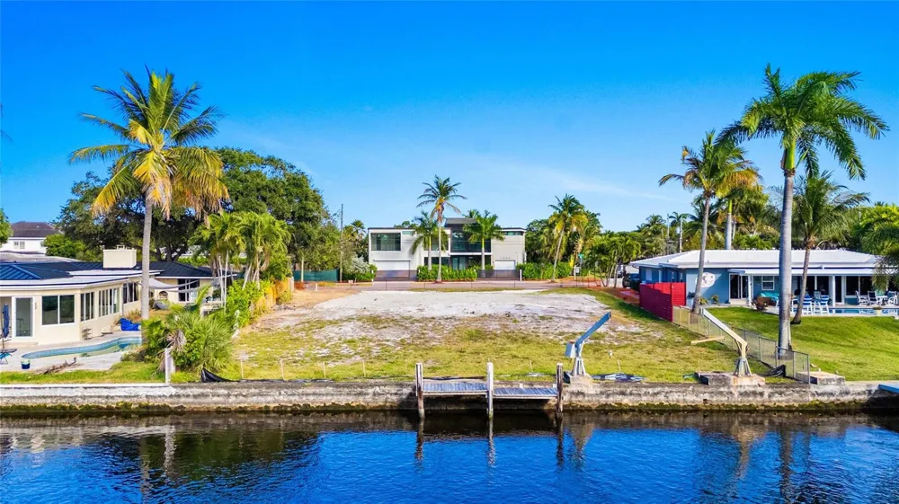 2501 Middle River Drive Fort Lauderdale, FL 33305