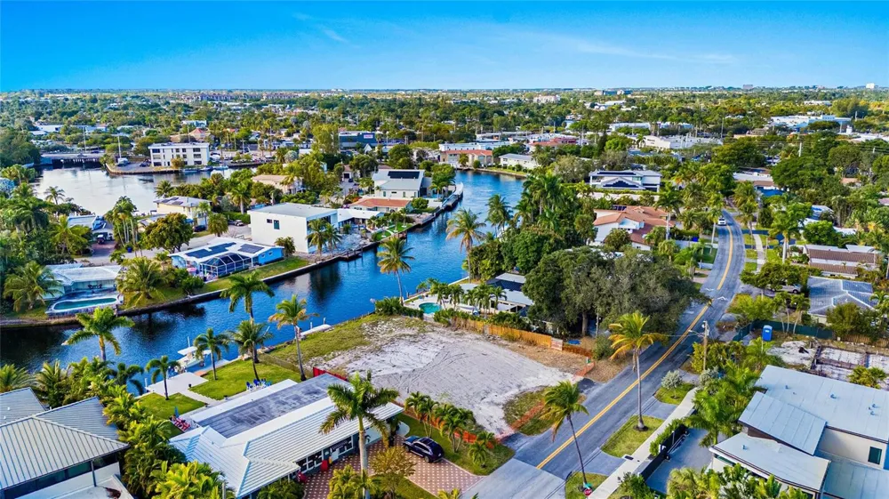 2501 Middle River Drive Fort Lauderdale, FL 33305